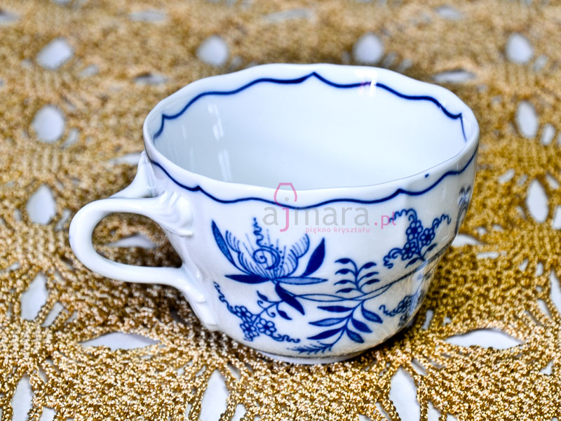 Cup - onion pattern