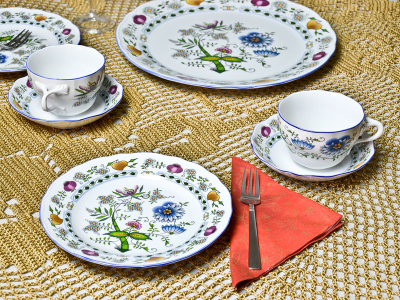Dessert set with a colorful onion pattern
