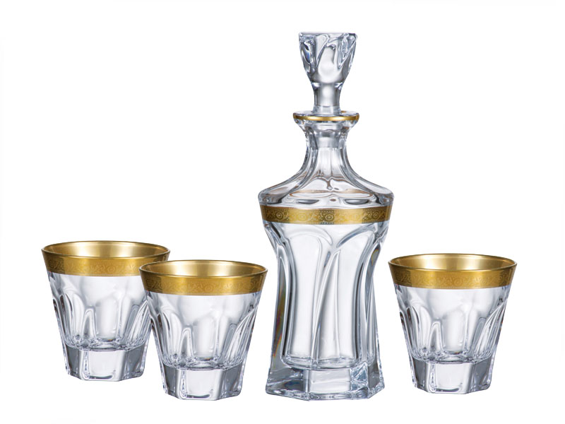 Karafka i szklanki z kolekcji Apollo Gold
