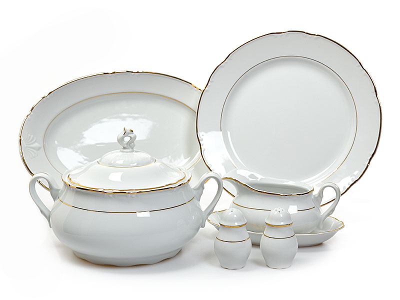 "Constance gold" dinner set for 12 persons 12/33