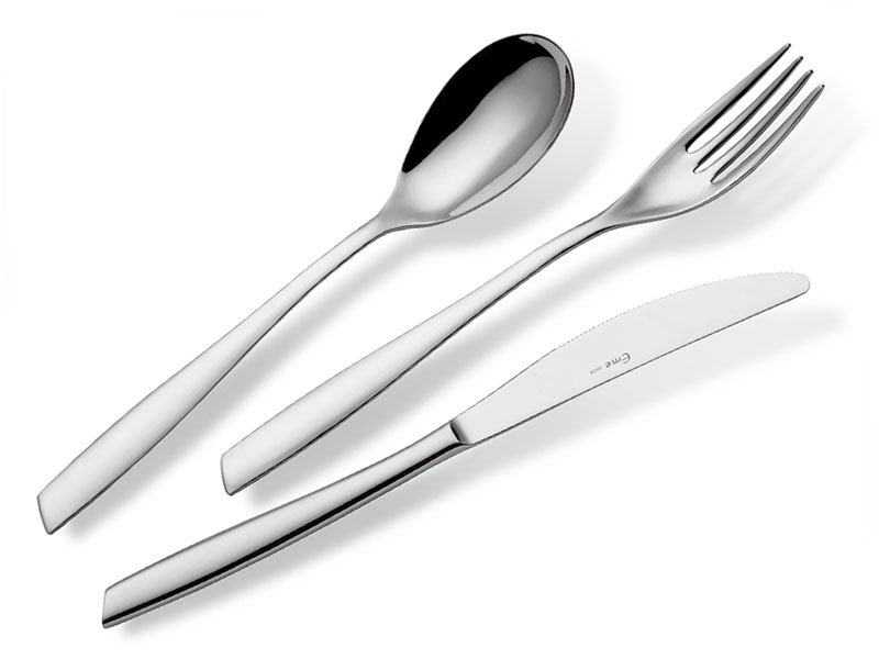 ELEVEN cutlery set