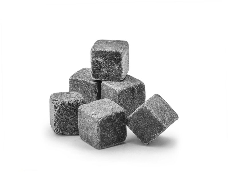 Dark gray granite whiskey stones 9 pieces