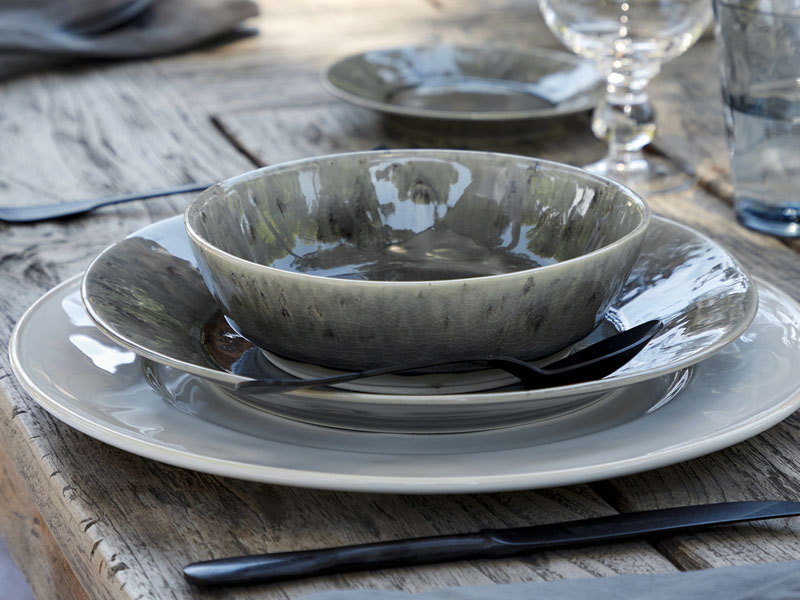Set of plates - gray MADEIRA ceramics