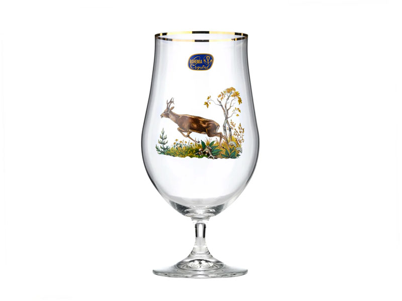 Pivní sklenica na lov jelenů