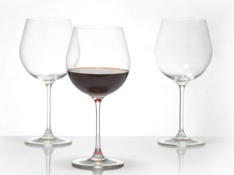 Kieliszek do wina typu burgund