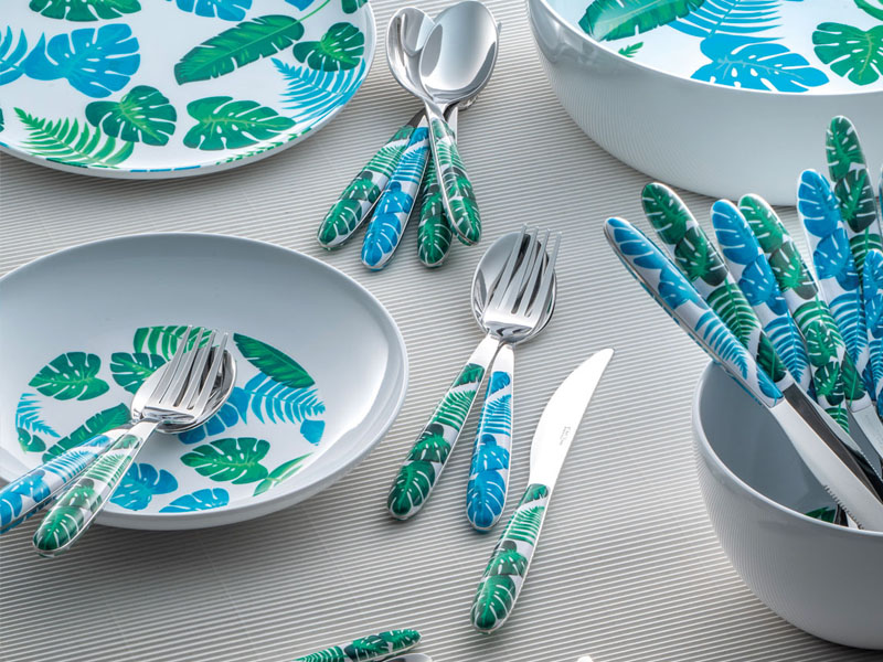 VERO JUNGLE cutlery on the table